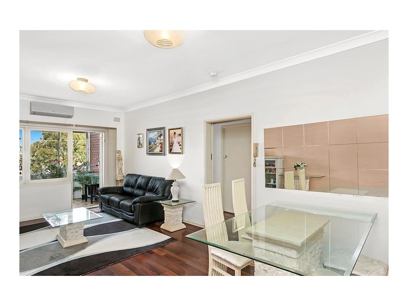 2/832 King Georges Road, South Hurstville NSW 2221