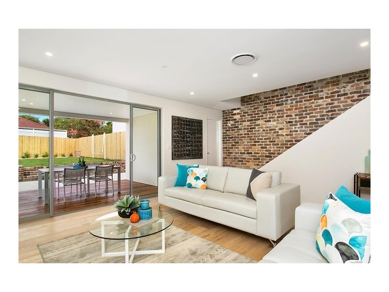 6 Glenella Avenue, Beverly Hills NSW 2209