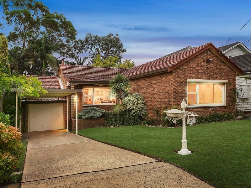 20 Renway Avenue, Lugarno NSW 2210