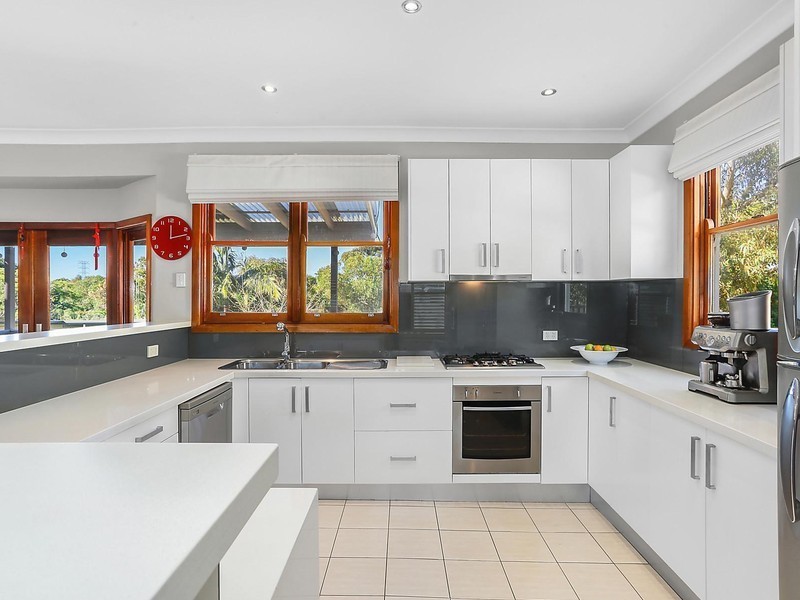 16 Boatwright Avenue, Lugarno NSW 2210