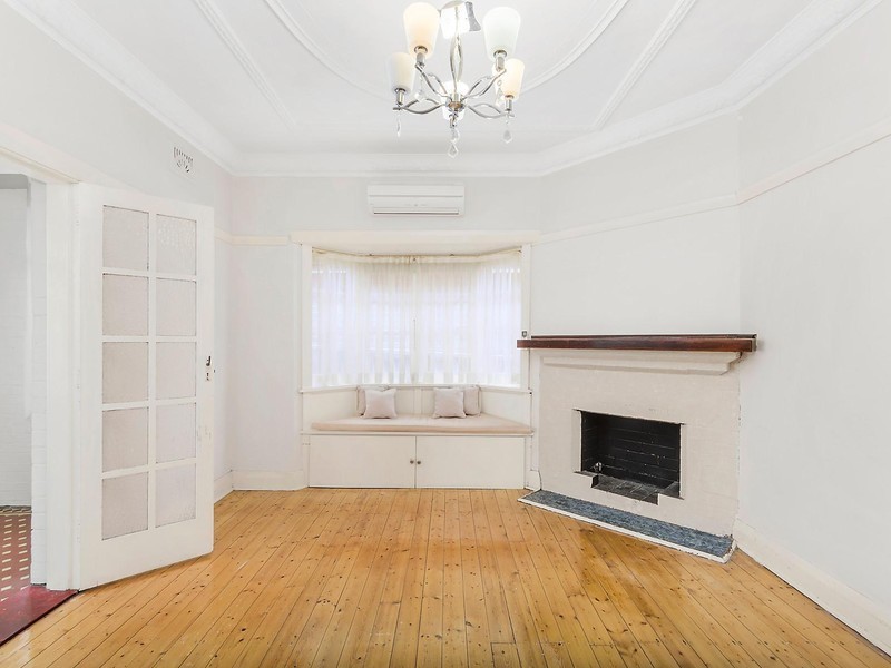 76 Beronga Avenue, Hurstville NSW 2220