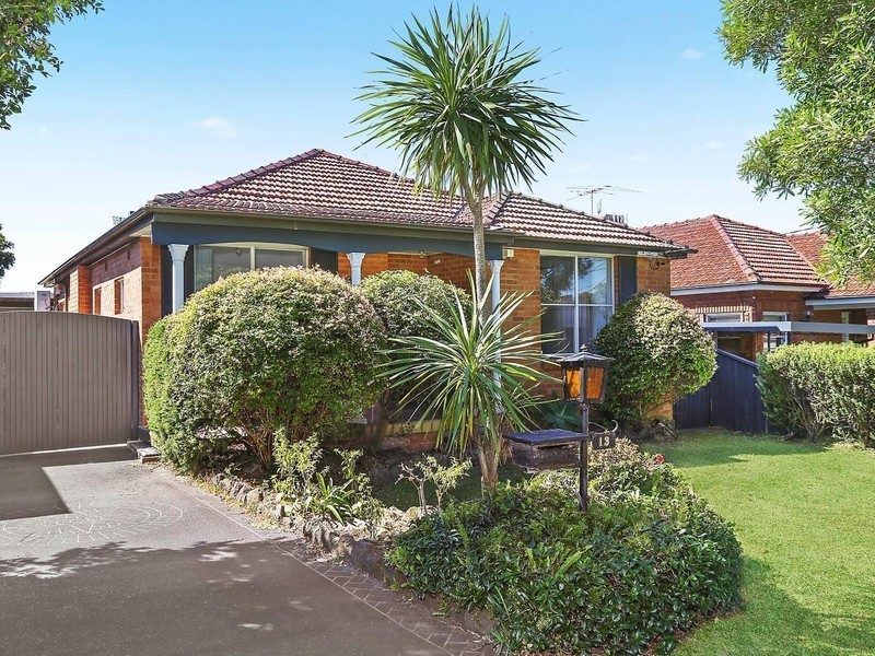 13 Harslett Crescent, Beverley Park NSW 2217