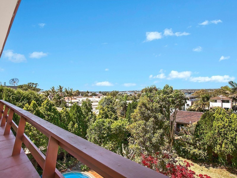 37 Hatfield Street, Blakehurst NSW 2221