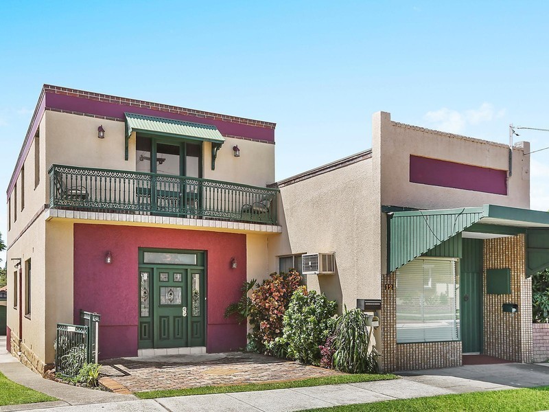 12 Park Road, Carlton NSW 2218