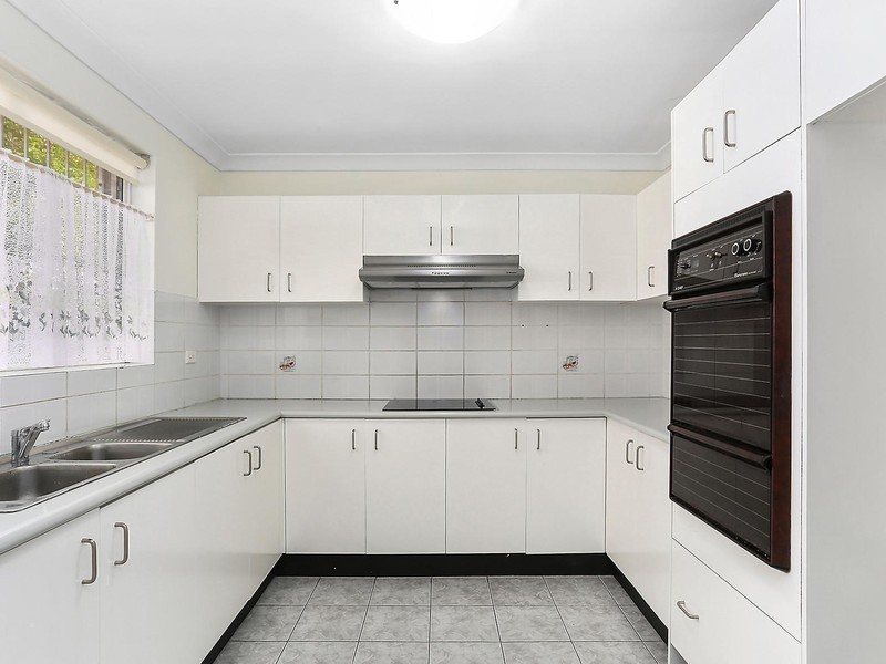 2/9 Ocean Street, Penshurst NSW 2222