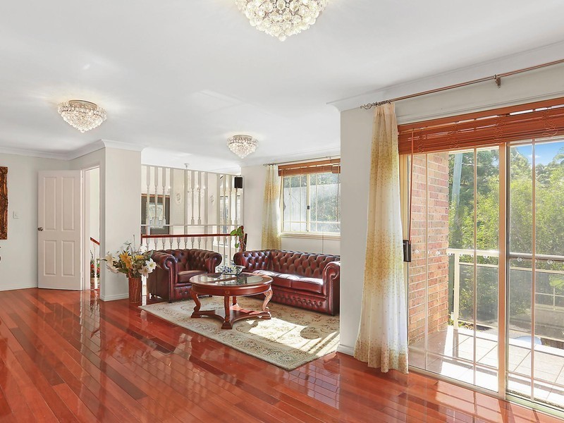 39 Thomas Street, Hurstville NSW 2220