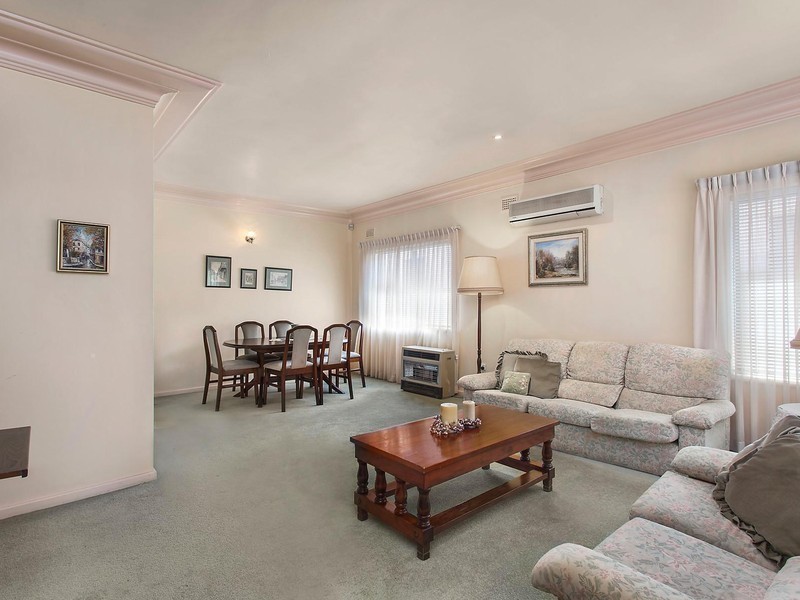 5 Diana Avenue, Roselands NSW 2196