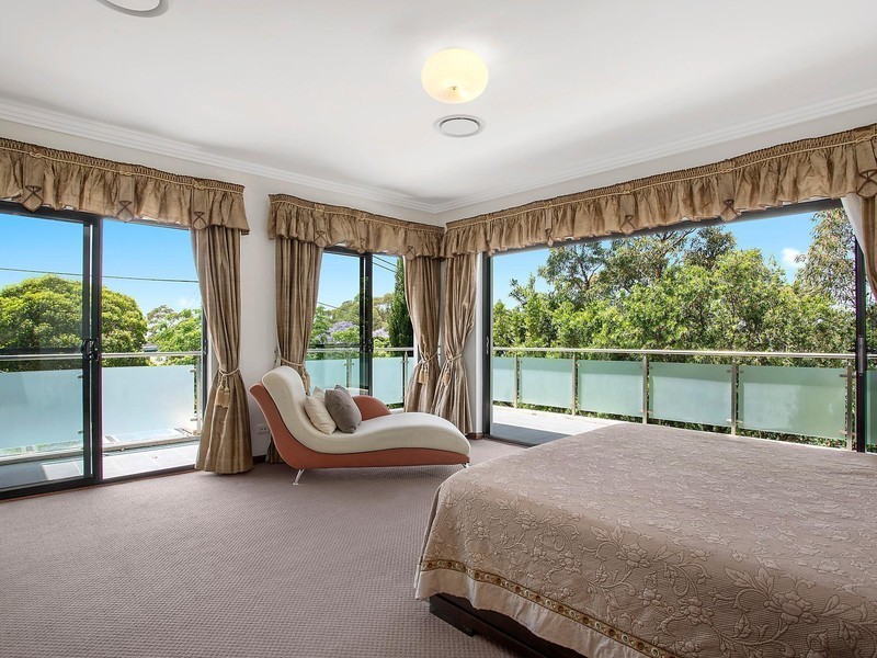 79 Woodlands Avenue, Lugarno NSW 2210