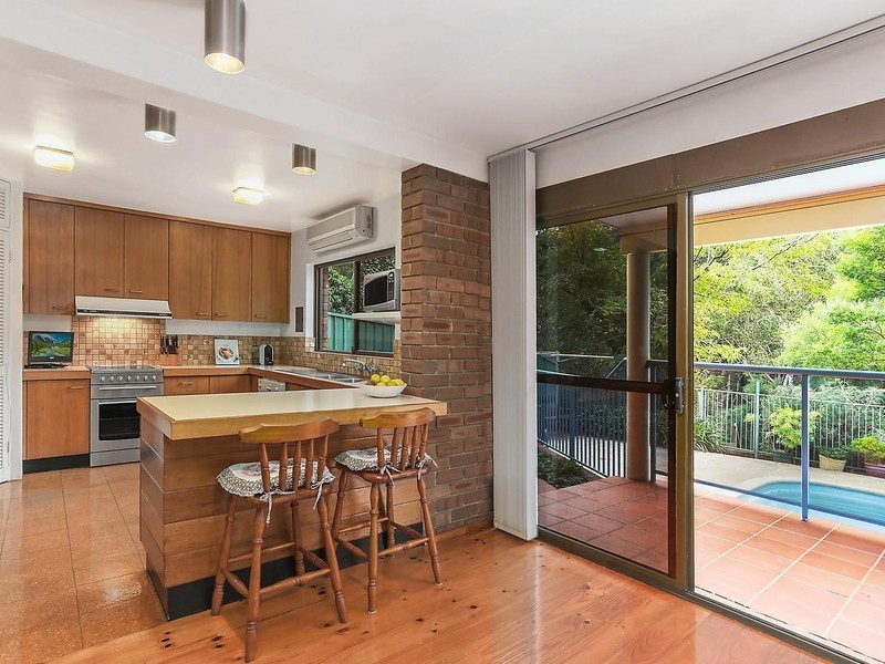 17 Ponderosa Place, Lugarno NSW 2210