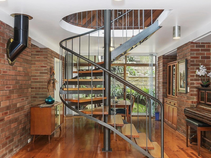 17 Ponderosa Place, Lugarno NSW 2210