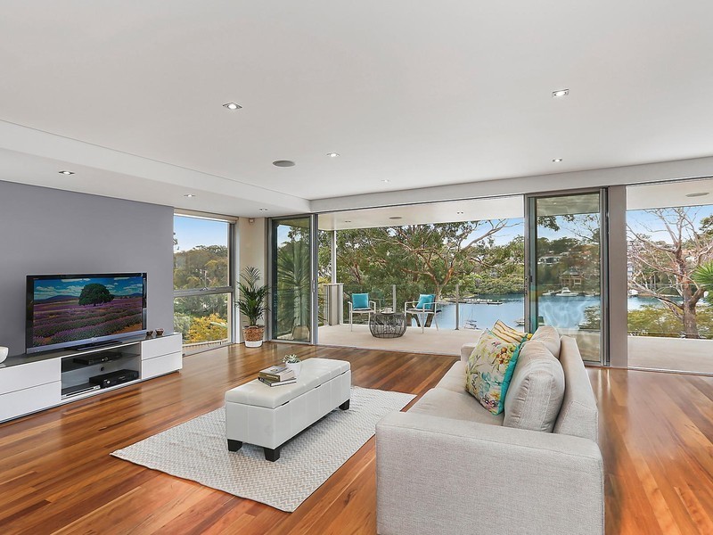 7 Kitchener Street, Oatley NSW 2223