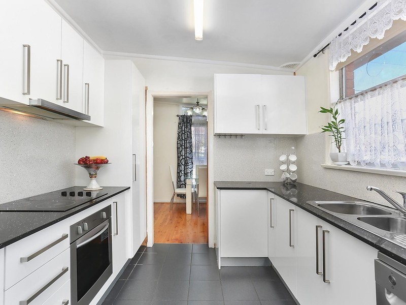 13A Planthurst Road, Carlton NSW 2218