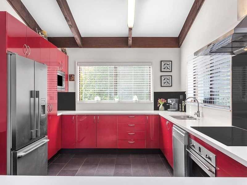 11D Valentia Avenue, Lugarno NSW 2210