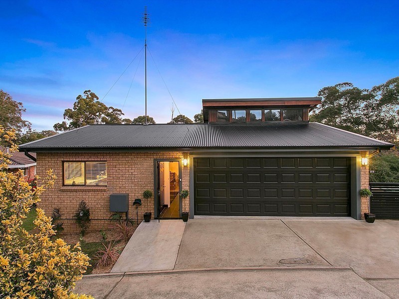 11D Valentia Avenue, Lugarno NSW 2210