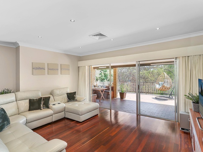 6 Cedar Street, Lugarno NSW 2210