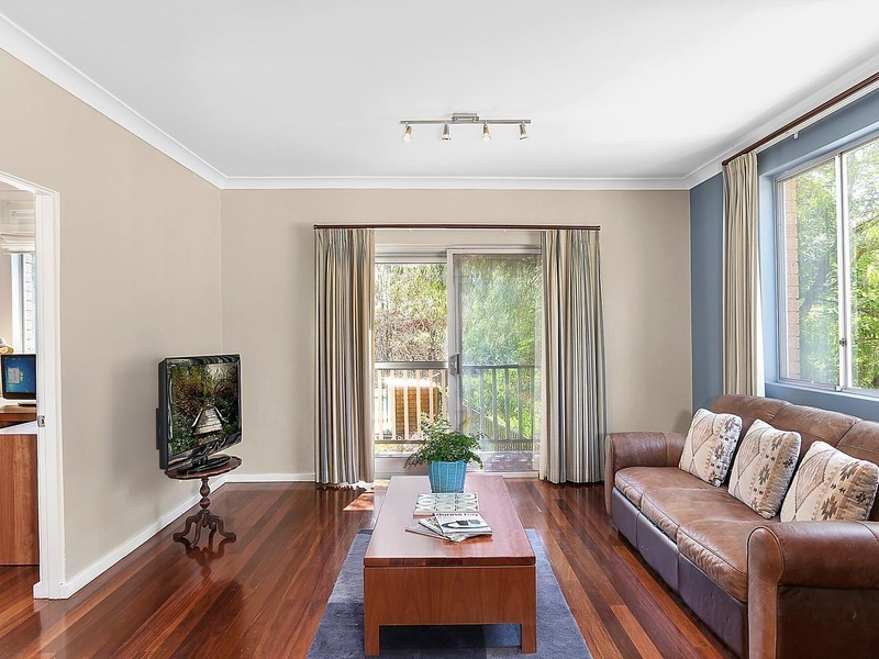 6 Cedar Street, Lugarno NSW 2210