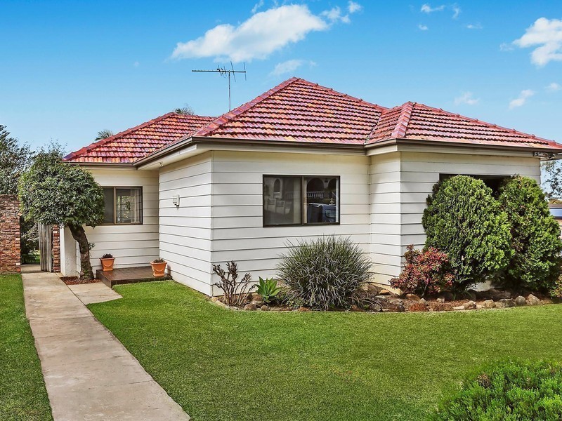 62 Scott Street, Mortdale NSW 2223