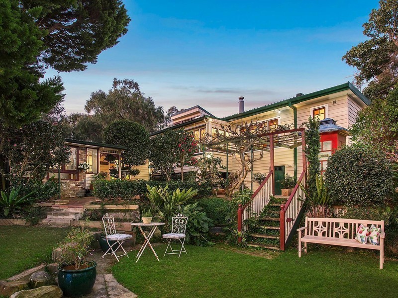 218 Lorraine Street, Peakhurst Heights NSW 2210