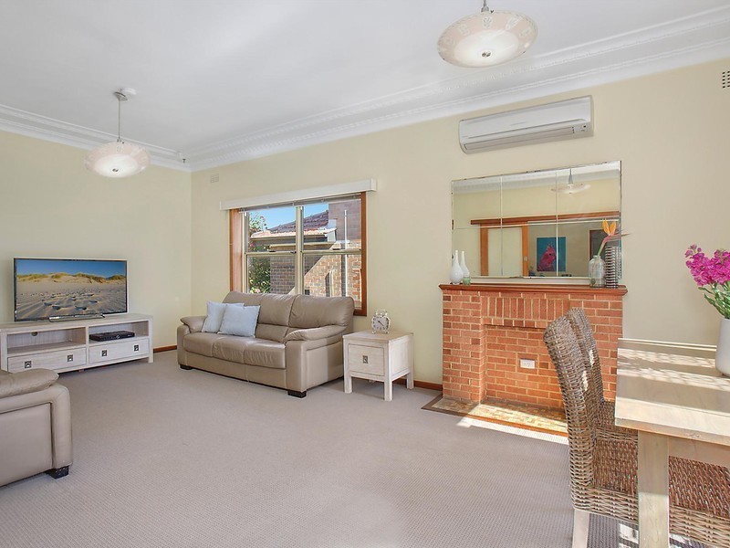 21 Kinsel Avenue, Kingsgrove NSW 2208