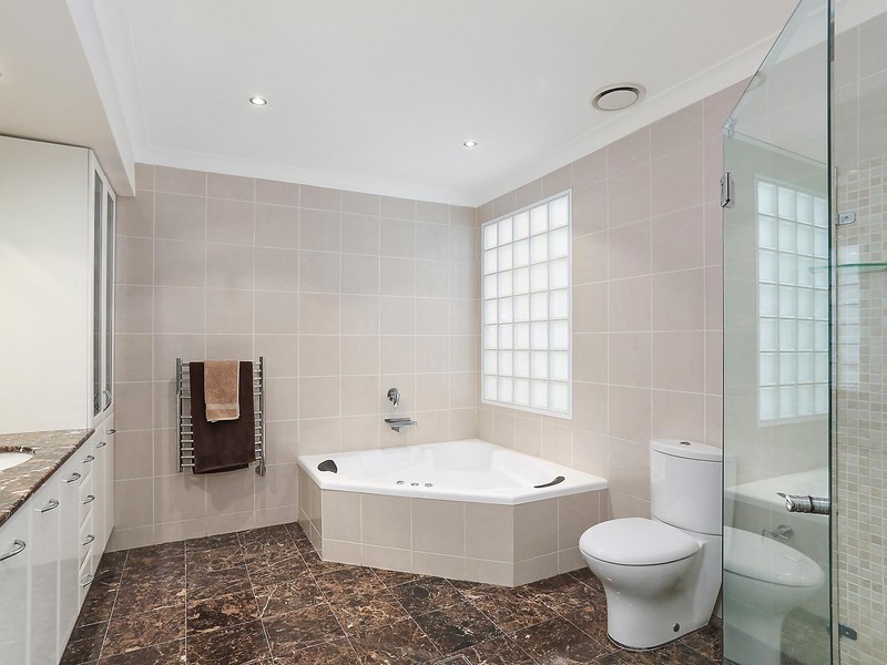 26 Blackbutt Avenue, Lugarno NSW 2210