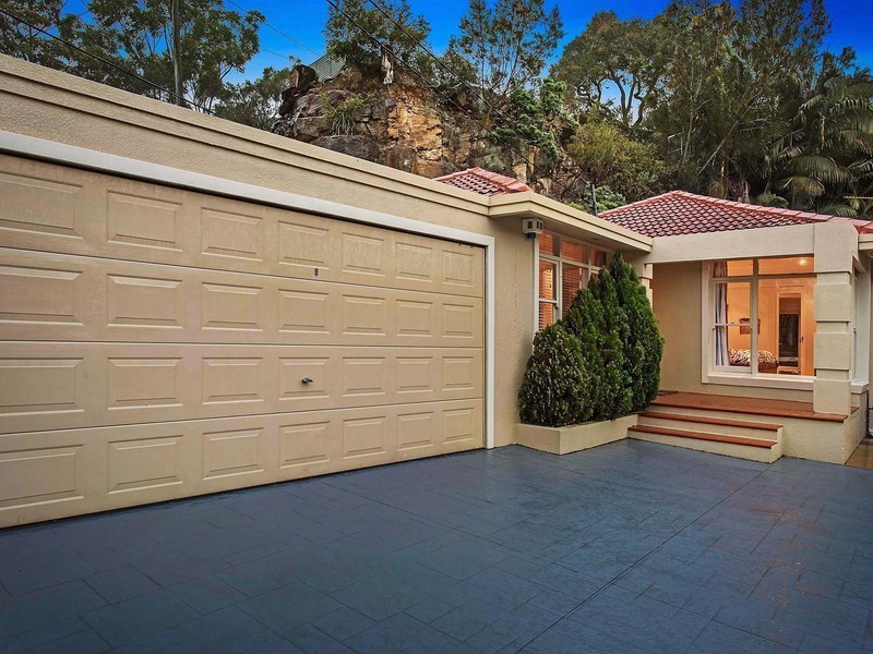 34 Ponderosa Place, Lugarno NSW 2210