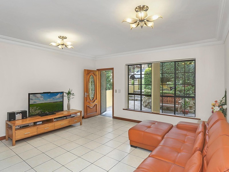 73 St Georges Parade, Allawah NSW 2218