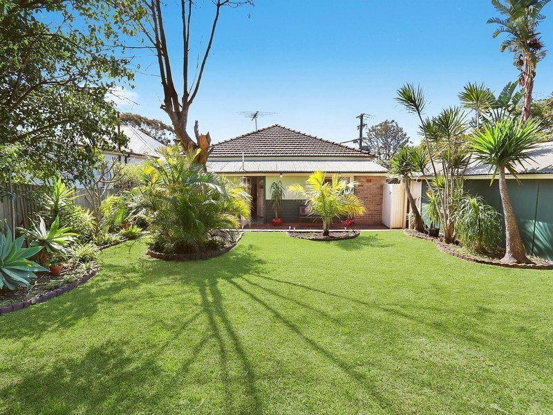 17 Banksia Avenue, Banksia NSW 2216