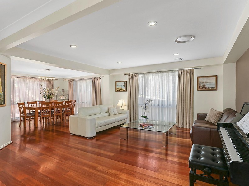 17 Wyong Street, Oatley NSW 2223