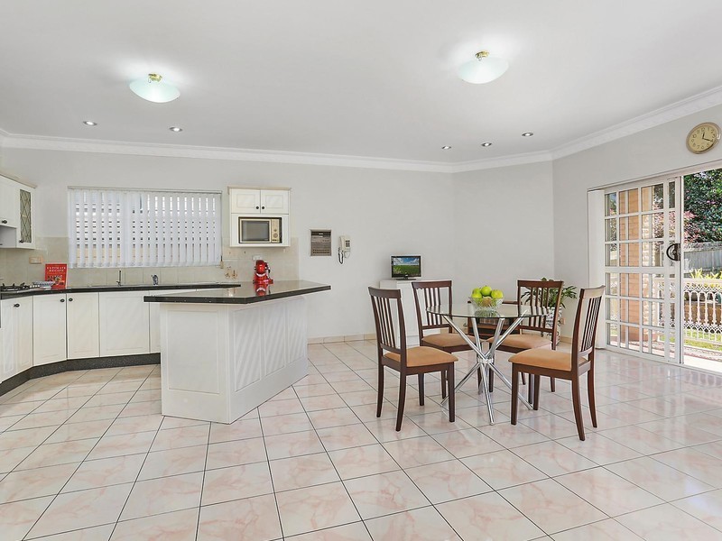 26 Kimberley Road, Hurstville NSW 2220