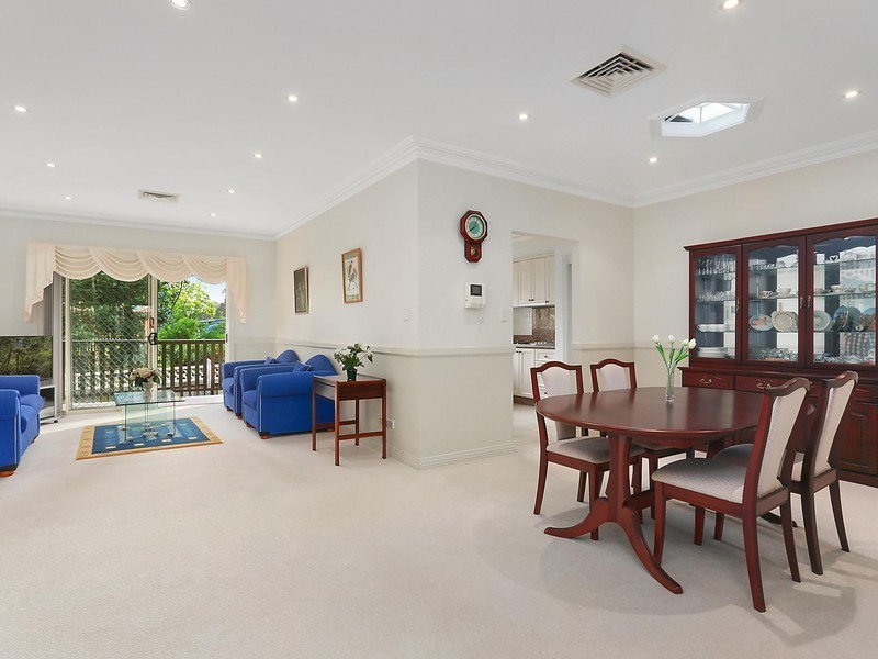2/70 Oatley Avenue, Oatley NSW 2223