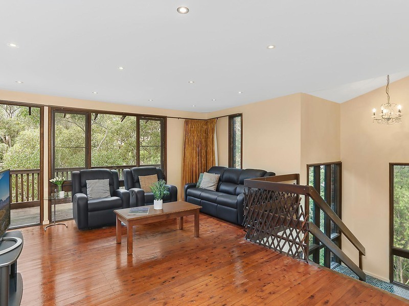 19 Oak Street, Lugarno NSW 2210