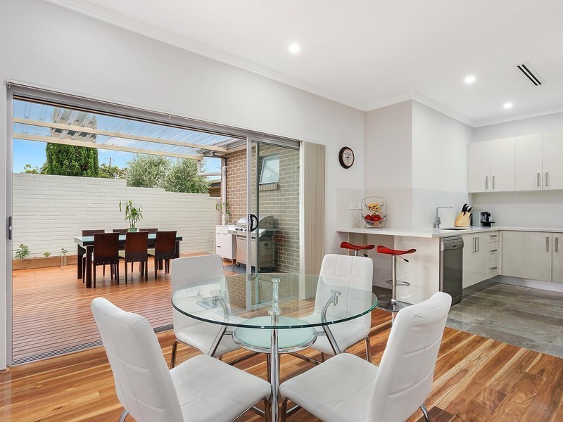 64 Beronga Avenue, Hurstville NSW 2220