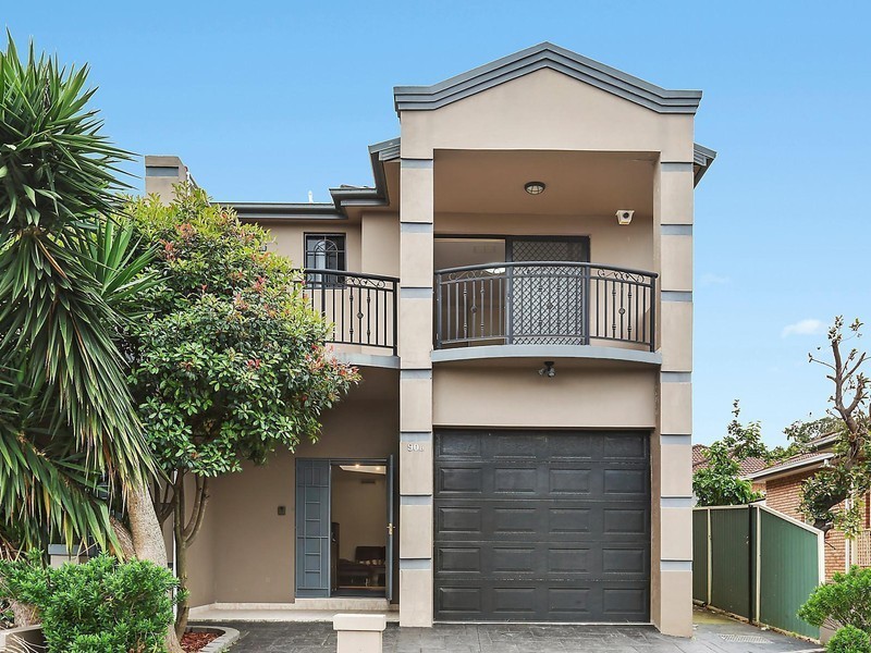 90B Bassett Street, Hurstville NSW 2220