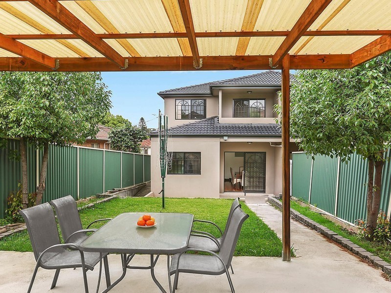 90B Bassett Street, Hurstville NSW 2220