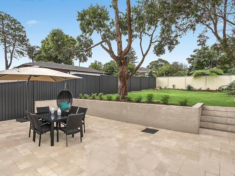 7B Gannons Road, Caringbah NSW 2229