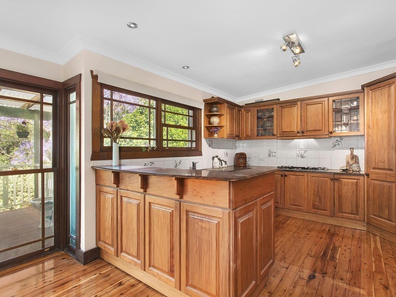 9 Neirbo Avenue, Hurstville NSW 2220