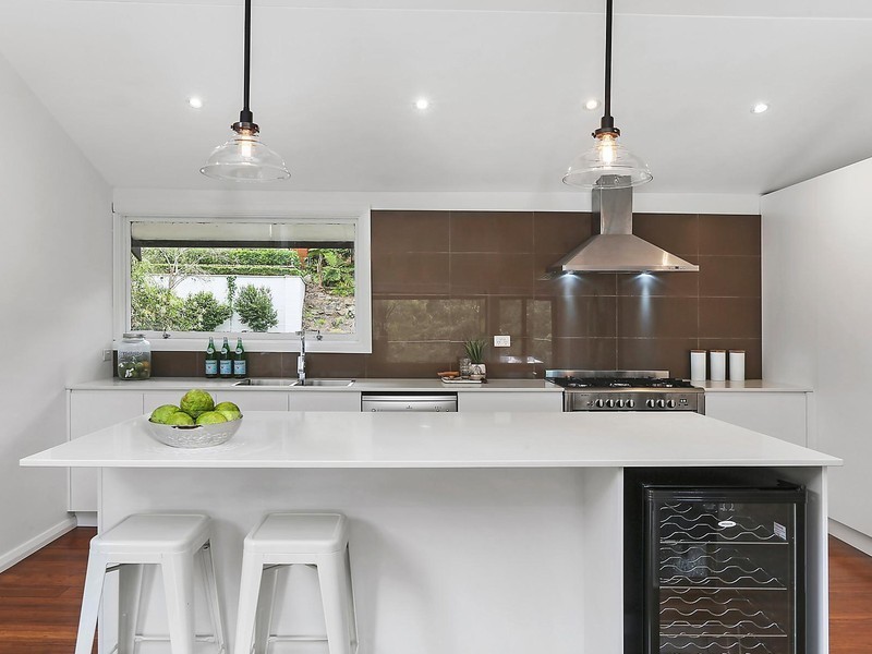 5 Oak Street, Lugarno NSW 2210