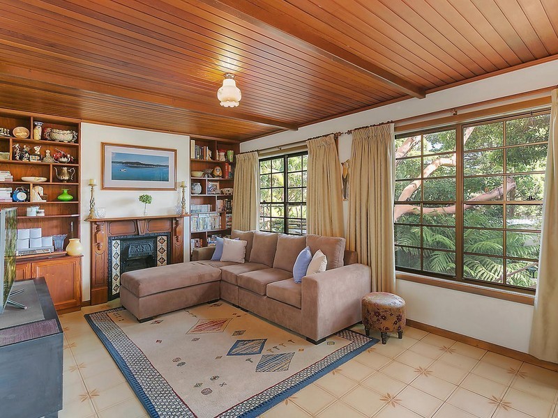 102 Balmoral Road, Mortdale NSW 2223