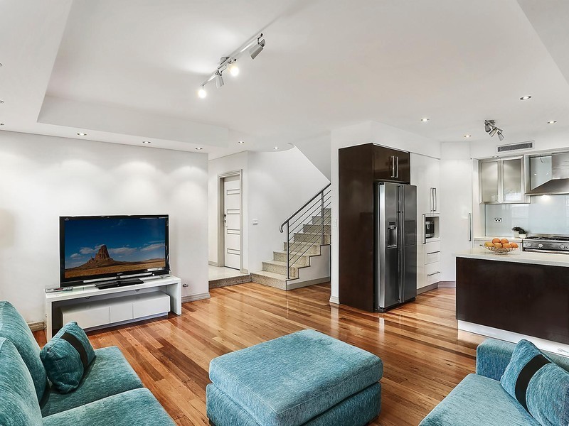 11 Earls Avenue, Riverwood NSW 2210