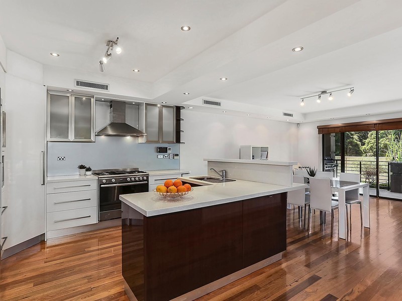 11 Earls Avenue, Riverwood NSW 2210