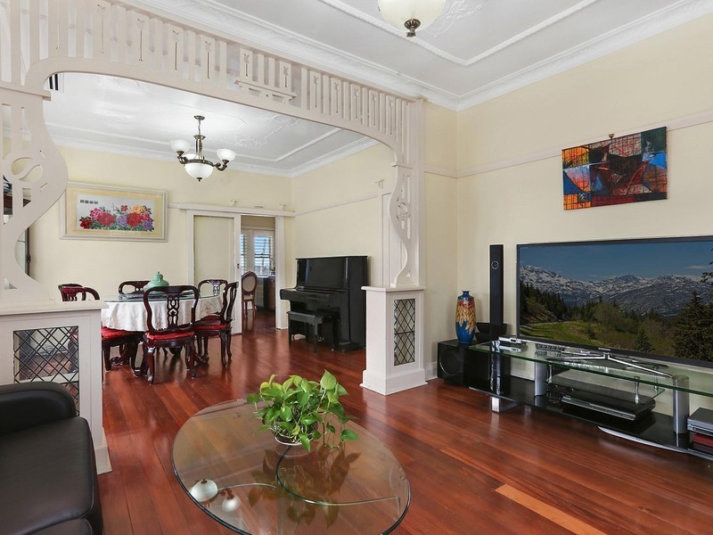 76 Lily Street, Hurstville NSW 2220