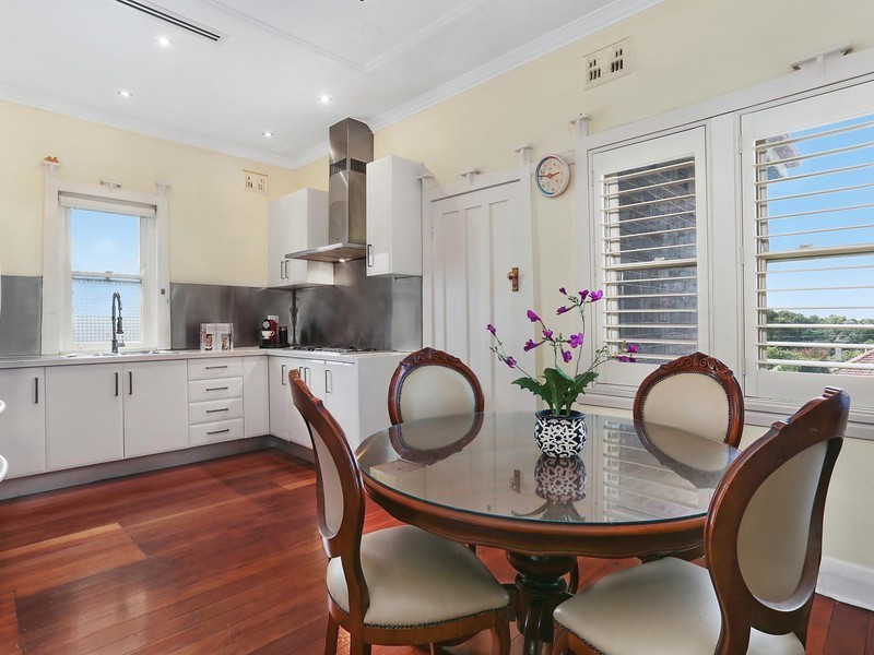 76 Lily Street, Hurstville NSW 2220