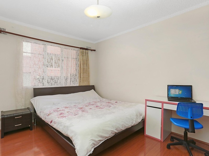 3/87 Queens Road, Hurstville NSW 2220