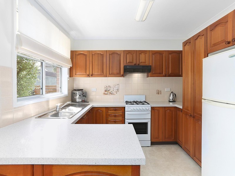 2/64 Mountview Avenue, Narwee NSW 2209