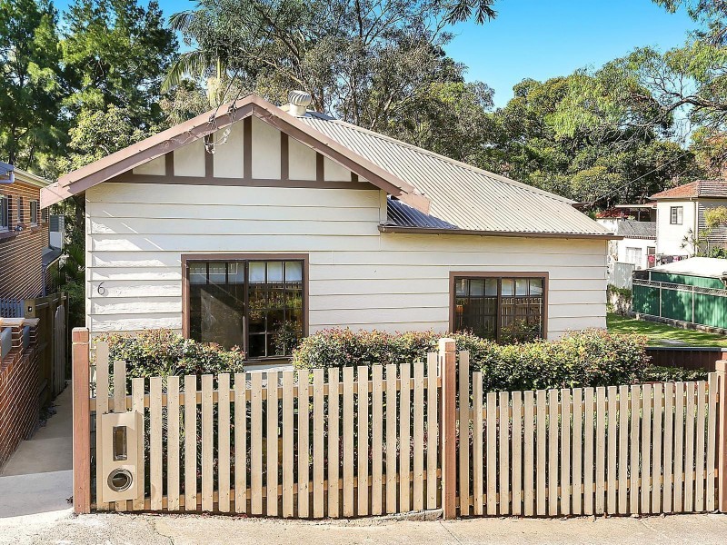 6 Highgate Street, Bexley NSW 2207