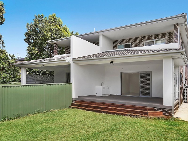 122A Bassett Street, Hurstville NSW 2220