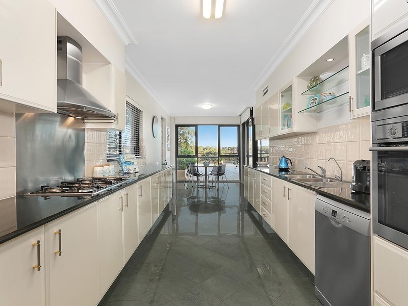 7/57 Woodlands Avenue, Lugarno NSW 2210