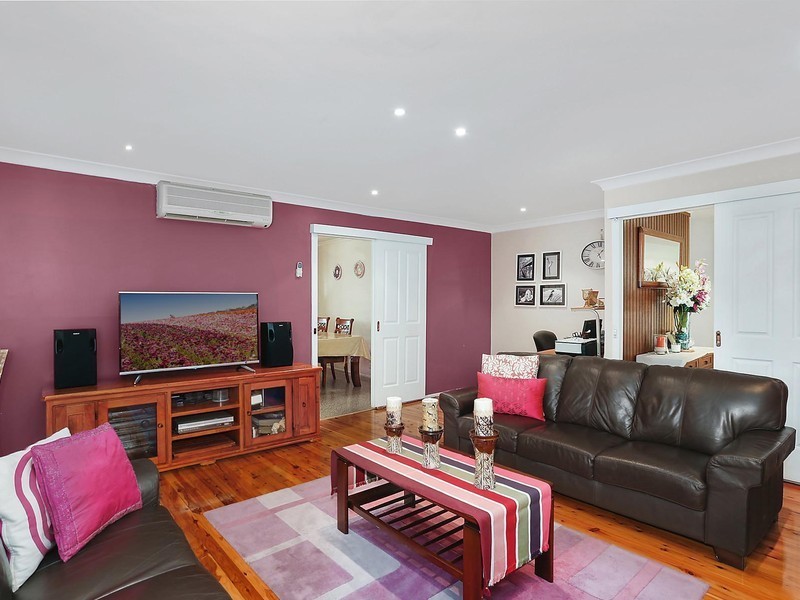 37 Georgiana Crescent, Ambarvale NSW 2560