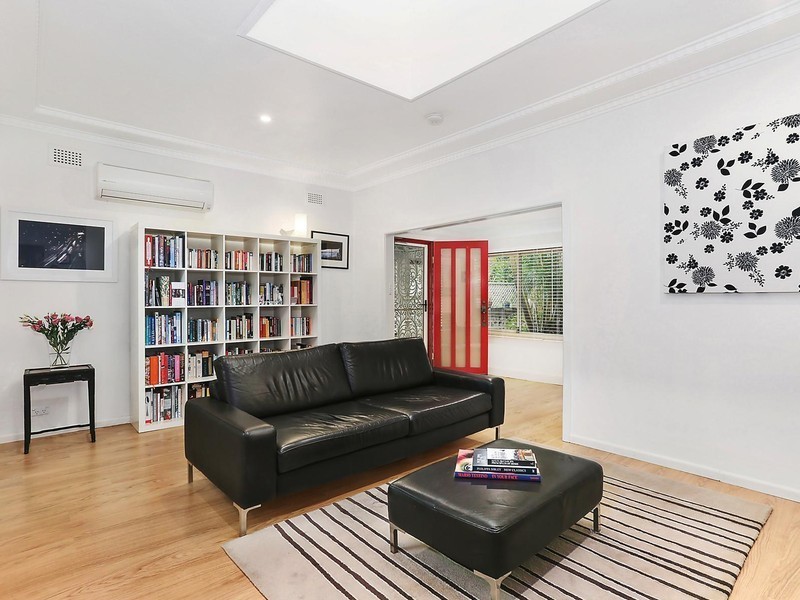 20 Glen Road, Oatley NSW 2223