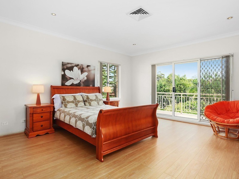 89 Bassett Street, Hurstville NSW 2220